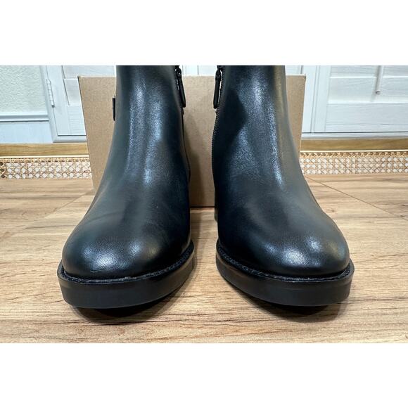 Cole Haan Hampshire Buckle Ankle Boots Black Leather Size 5/5.5 NIB Classic - Picture 7 of 14